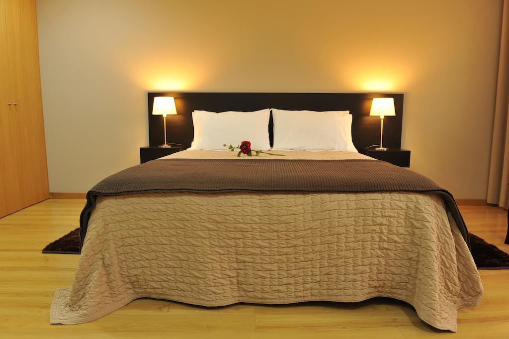 Hotel Pensao Santo Antonio à Vila Nova de Famalicão Chambre photo